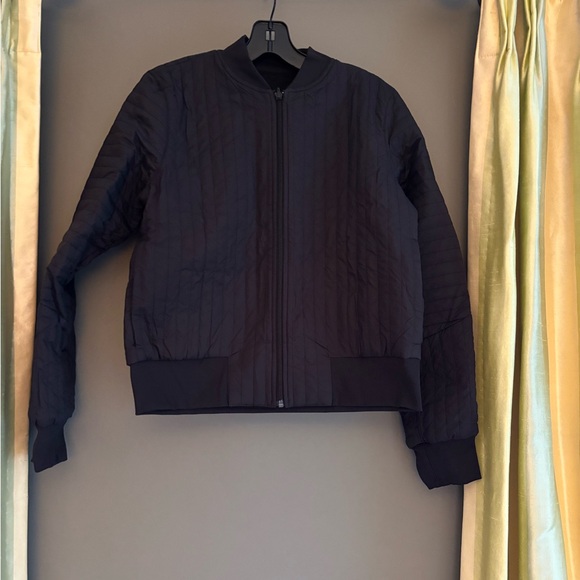 lululemon athletica Jackets & Blazers - lululemon athletica Black Reversible Bomber Jacket